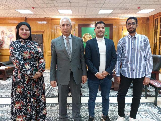 رئيس جامعة المنيا