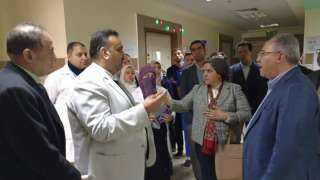 مستشار وزير الصحة ورئيس أمانة المراكز الطبية المتخصصة فى زيارة لمستشفى 15 مايو النمو جى