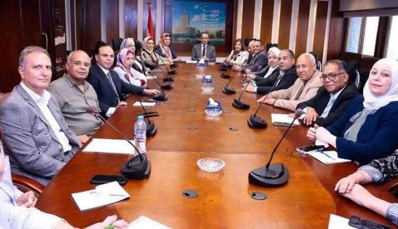 من بين 300 دكتوراه  المسلماني يلتقي المجموعة الأولي من حملة الدكتوراه بماسبيرو