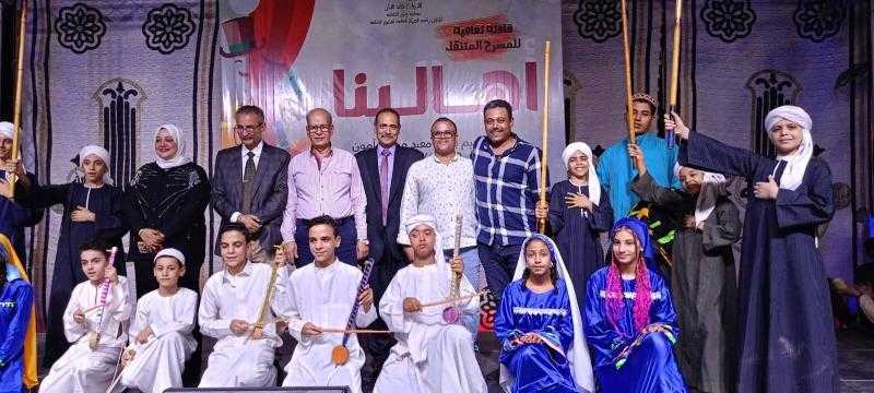 قصور الثقافة تطلق قافلة أهالينا فى لقاءات وعروض تراثية بمركز  أخميم بسوهاج بجوار ميريت آمون