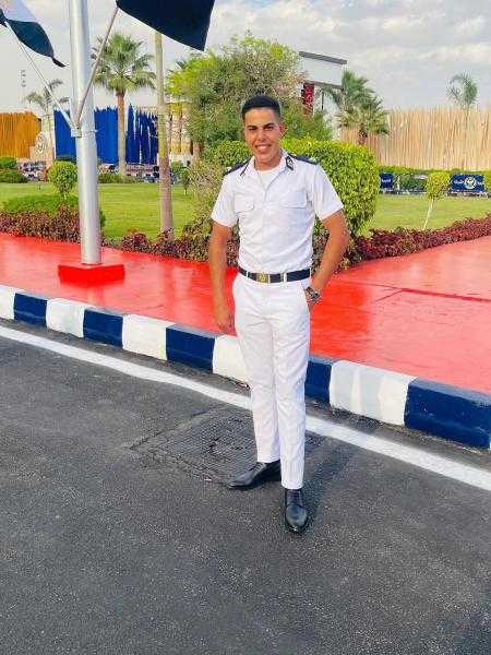 أجمل التهانى للمقدم محمد رشاد والمستشار محمود رشاد بمناسبة تخرج   ملازم مصطفي رشاد هارون من أكاديمية الشرطة