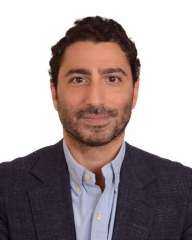 عمر عز العرب يعلن ترشحه  لمنصب مجلس الإدارة في انتخابات نادي الجزيرة الرياضي القادم