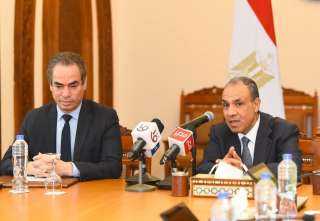 بعد صدور الكتاب الأبيض  د. بدر عبد العاطي وزير الخارجية للتليفزيون المصري: مصر تتحرك خارجيا وفق مبادئ وثوابت راسخة  ماسبيرو منصة رئيسية للتعبير عن الدولة المصرية وهناك تكامل بين الدبلوماسية والإعلام