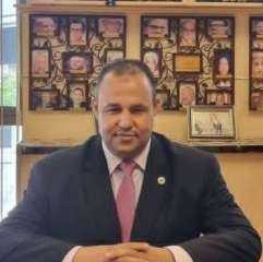 أسرة التحرير يهنئون ال خلاف بمناسبة فوز المستشار ماهر رضوان بعضوية مجلس إدارة نادى قضاة هيئة النيابة الإدارية