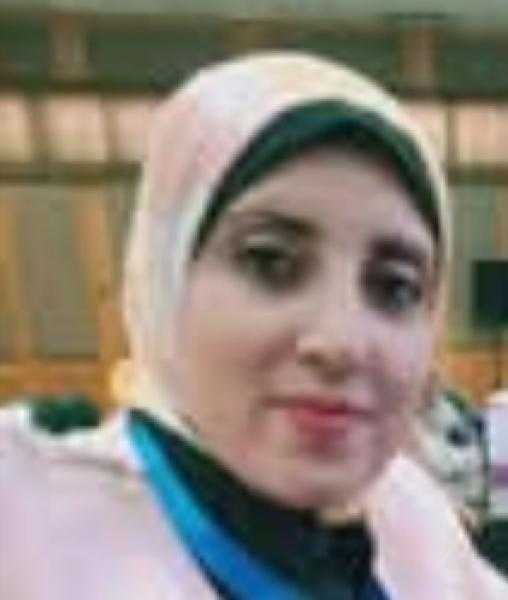 د. هند محمد احمد استشاري الجهاز الهضمي تكتب عن جرثومة المعدة فى كبسولة طبية